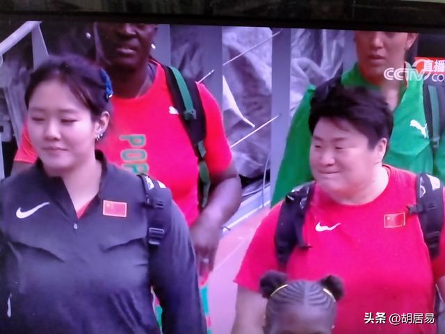 东京田径世锦赛女子铅球决赛，张林茹拼出自己，巩立娇让人致敬！