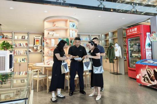 徐家坪景区：高温里的“清凉秘境” 夏日游玩正当时
