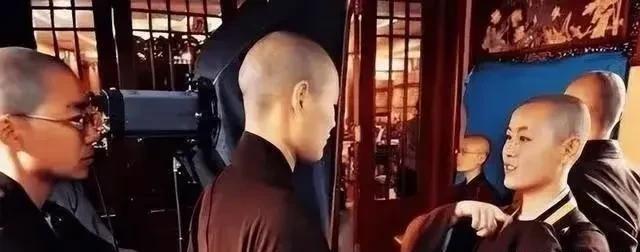 五台山尼姑数量激增，个个容貌娇美，游客建议保持距离