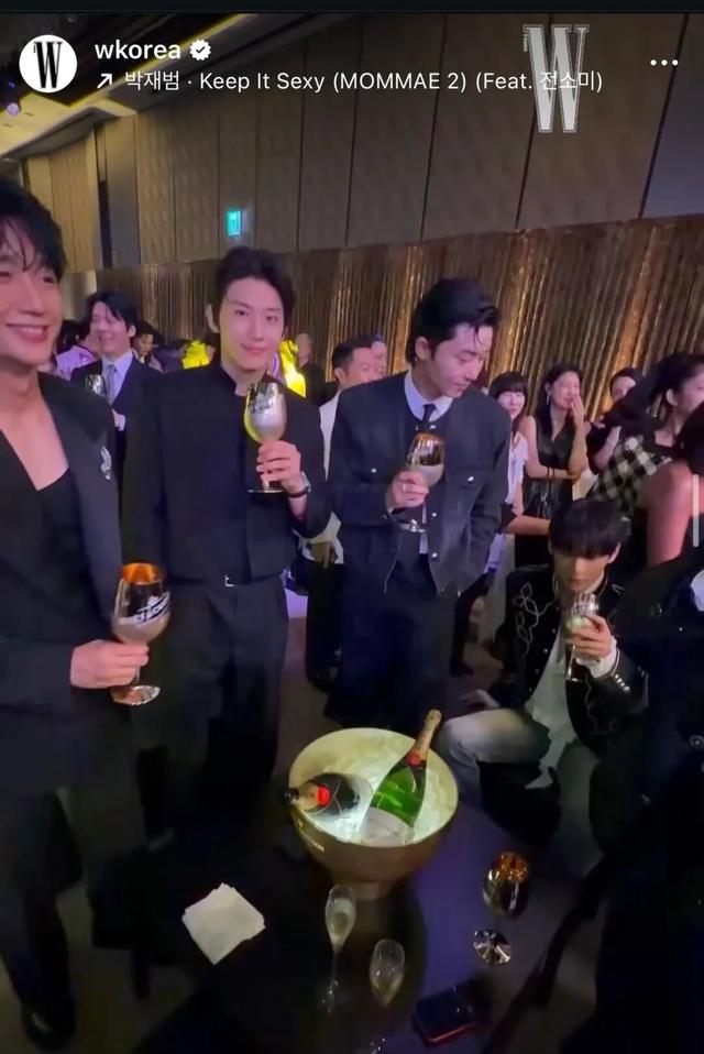 韩国慈善晚宴翻车!女星被迫性感表演，主办方趁机捞金,有更恶心的