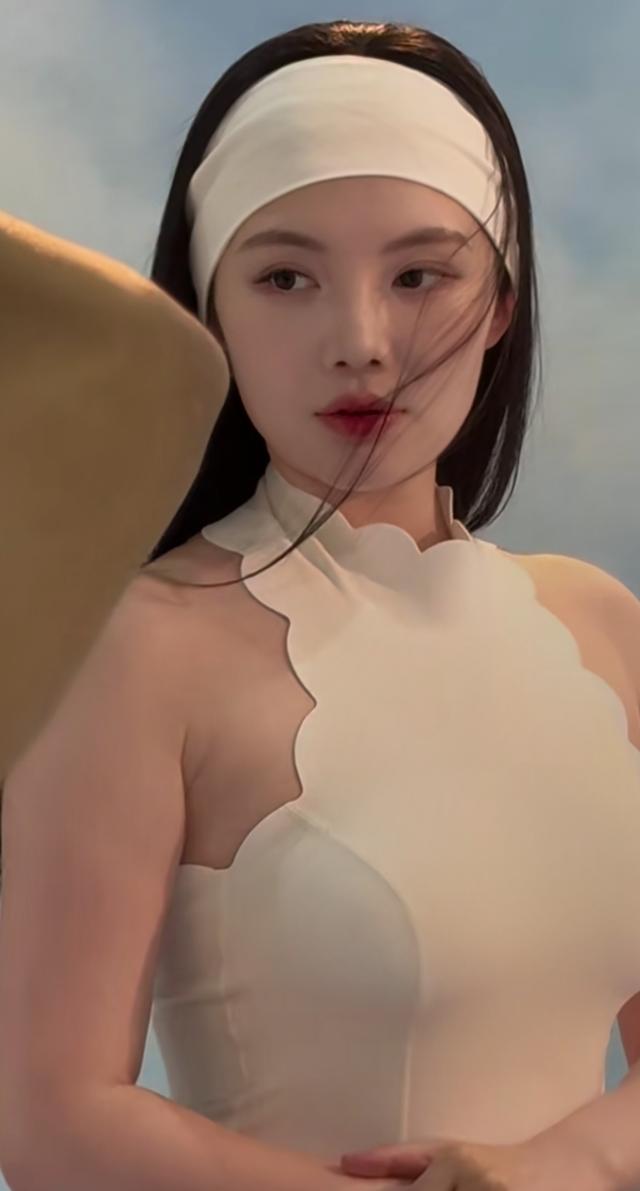 好美！好喜欢这样微胖丰腴的身材！比白幼瘦有魅力多了