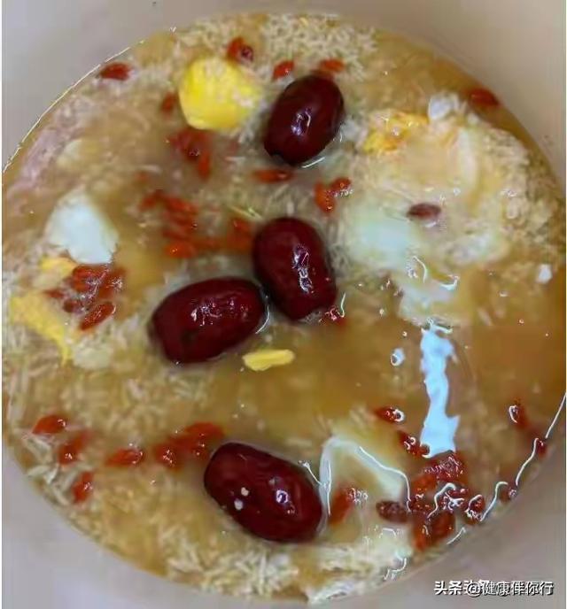 “十女九寒”，冬天建议女人：多吃3汤，驱寒强体，整个人都舒服