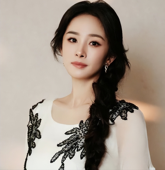 离婚7年，39岁杨幂高调宣布喜讯，没给前夫刘恺威留一丝体面！