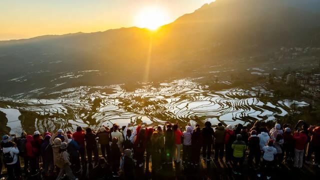 哈哈,红河州只有23.4℃!