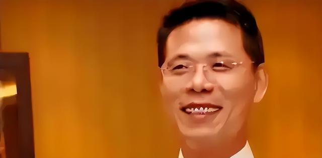 美国发出全球通缉令，逮捕中国芯片科学家陈正坤，现在怎么样了？