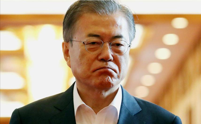 韩国政坛 “地震”，尹锡悦妻子被关进大牢，朴槿惠文在寅集体失声