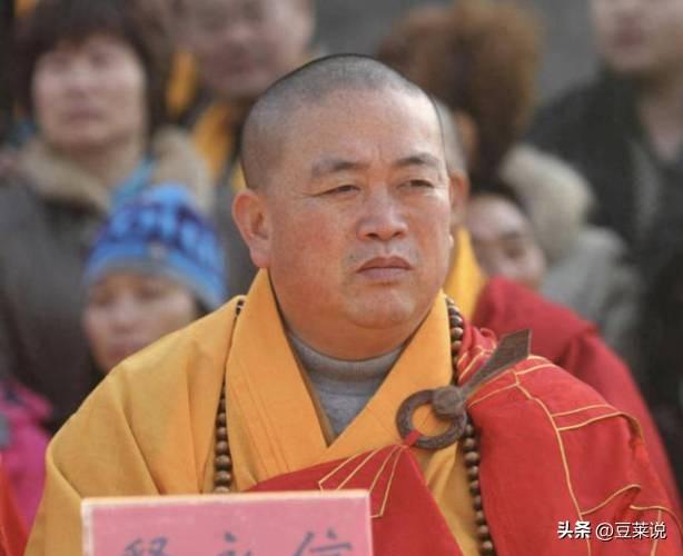 不查不知道一查吓一跳，掌控少林寺38年的释永信，私下到底有多壕