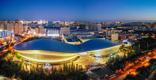 云游第17站:呼和浩特市，在青城遇见一首悠长的草原史诗