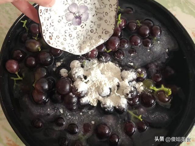 立秋后遇到这水果抓紧囤，一次买20斤晒干囤起来，营养解馋特省事