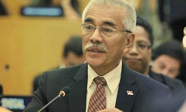 反华总统国家面临亡国，妄想向中国请求援助，最终结果是什么？