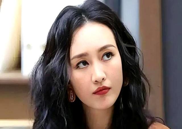 王鸥再被曝猛料，惊讶程度堪比当年夜光剧本，爆料对象是相声演员