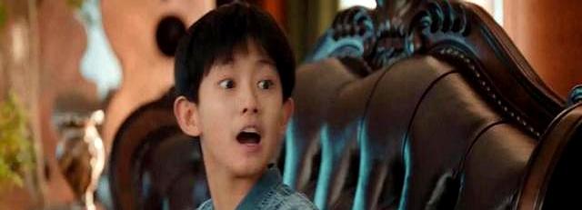 《许我耀眼》中13岁小孩哥，不仅三搭赵露思，还演过陈伟霆小时候