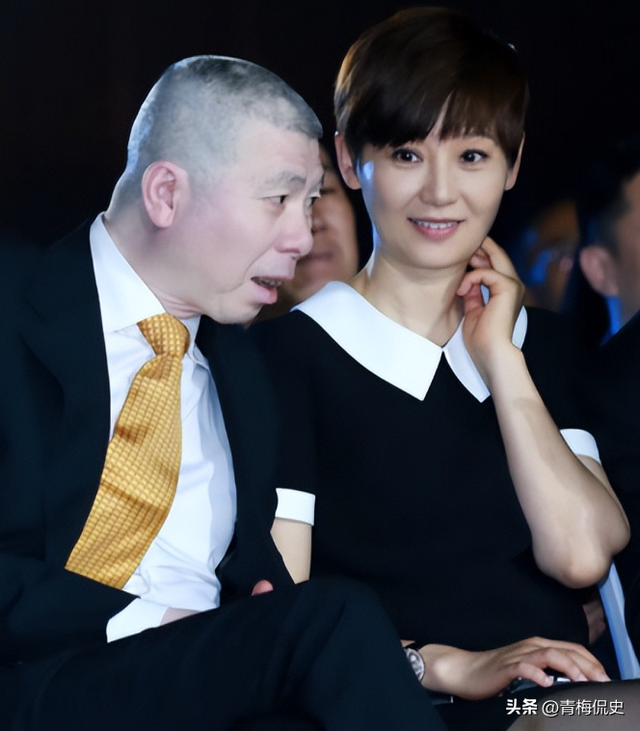 徐帆回应离婚五个月后，冯小刚再惹争议，养女徐朵竟成了导火索