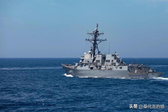 中美舰艇发生激烈对峙！外军突然冲向解放军，结果下一刻变老实了