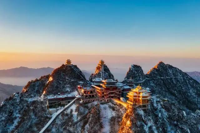 游玩攻略：这个五一适合去哪玩