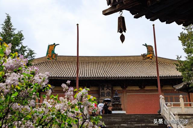 华严寺：“八大辽构”之七，拥有最美辽塑菩萨和最美古代书橱