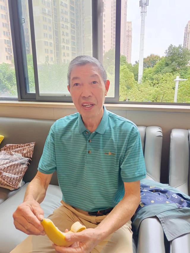 五友相聚武汉，在东湖边的烟火里炖煮旧日时光