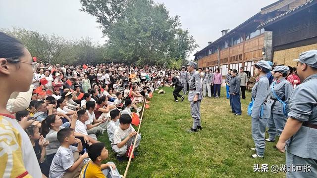 【知音湖北】2025年国庆中秋假日第一天文化和旅游市场情况综述
