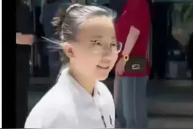 争气！霸气的张雨欣与逆袭的姜萍，一南一北、才子佳人的两种定义图片