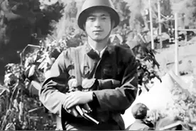 “老山第一杀手”向小平：31枪击毙30名敌人，打偏一枪遗憾终生图片