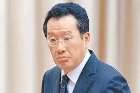 磕牙料嘴！顾里雄大肆宣告台美秘密，缺乏军事常识，军队问题不断图片