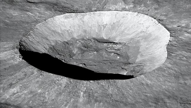 太阳、月球、地球，哪个温度高？哪个能"热死"人？答案意想不到