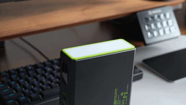 有电才能继续，70000毫安时的移速能量魔方 Pro Max