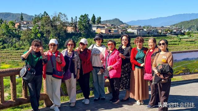 【每日一景】走进原始的司莫拉佤族山寨