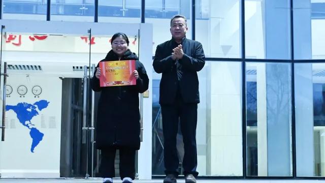 凝心聚力，气拔山河 | 恒德冬季拔河比赛热血开拔！