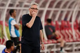 国足6日下午回国踢荣誉战，伊万为出局揽责，范志毅批评归化，黄健翔、詹俊：责任在教练图片