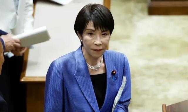 忍了38天终于动手！中方一记铁拳砸下，高市早苗瞬间变脸	，真怕了