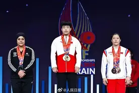 实力碾压！中国姑娘世锦赛包揽三金，奥委会发文祝贺图片