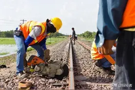 在铁路系统工作，哪个工种比较吃香？图片