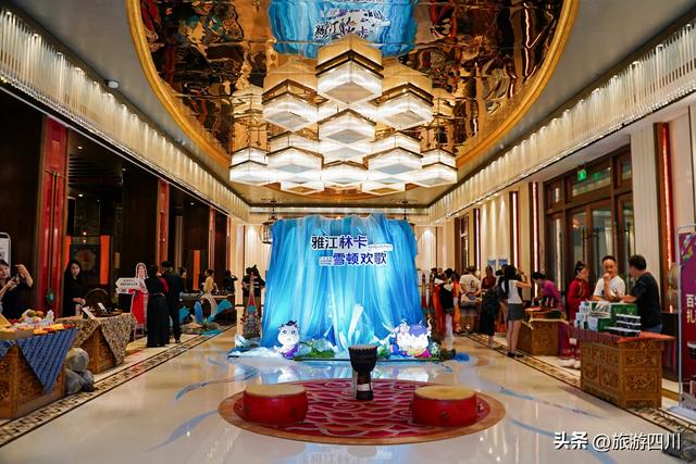 民族文化交融绽放，城市中心展演高原盛会——2025成都西藏饭店“雅江林卡·雪顿欢歌”文化生活节
