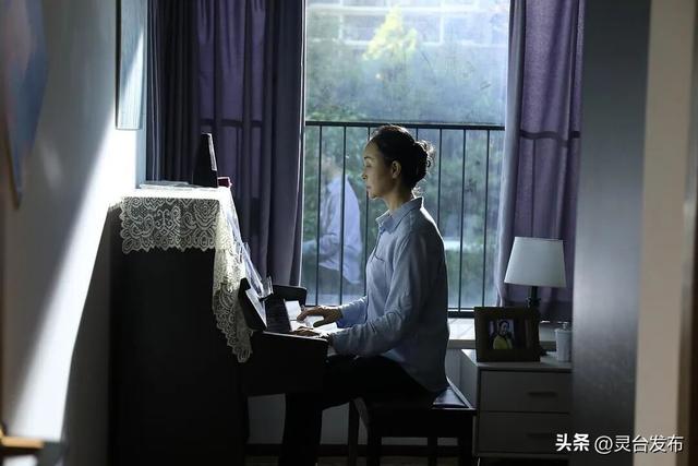 当老年人在手机上追星｜新京报中文学术文摘
