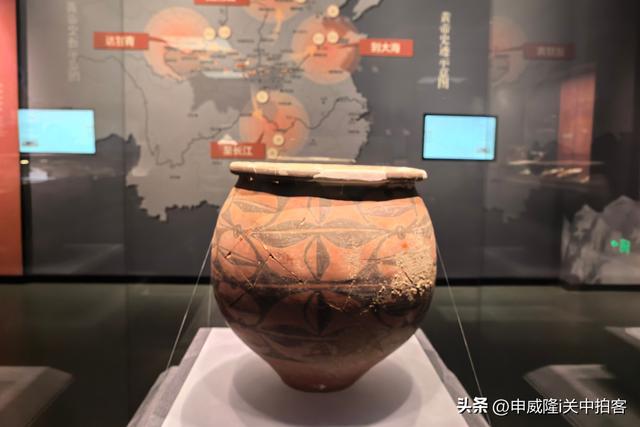 华山玫瑰：渭河流域史前彩陶文化展