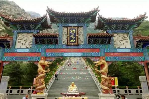 北京人扎堆张家口的秘密:省钱长胖只是幌子