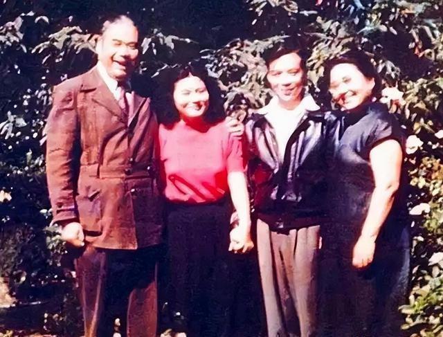 冯玉祥在河南驻军时下达军令：妓女必须全部嫁给和尚做老婆