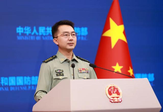 事态严重了，日本连开3枪，蔡英文已离岛，解放军通牒发往东京