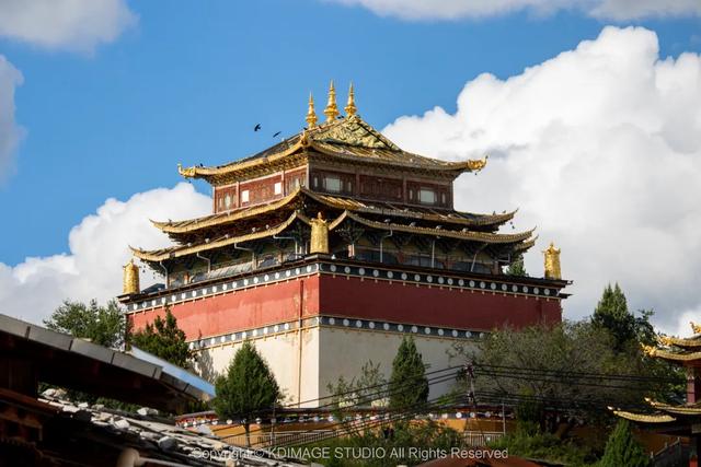 云南自驾4天3晚，从香格里拉到大理，这才是秋天的第一场旅行！