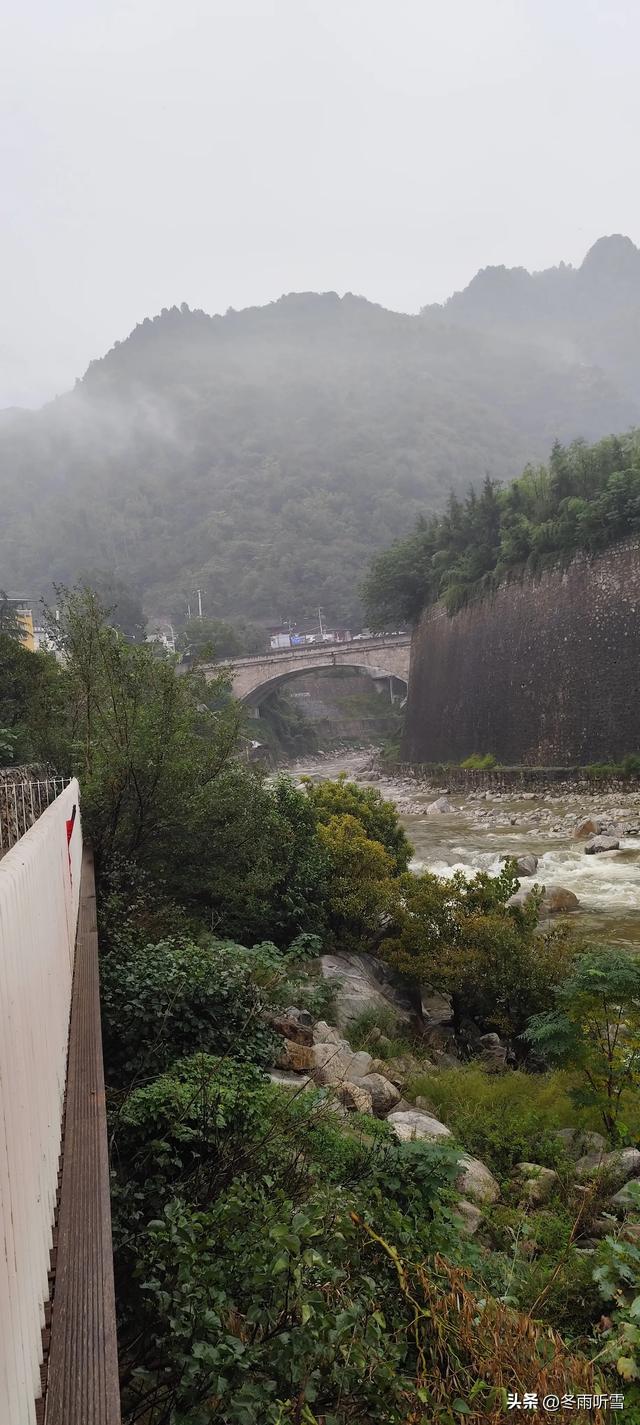 秋日微醺，骑行奔赴一场与风的约会
