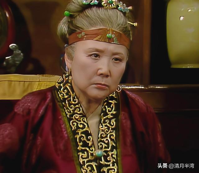 笑死！我们是长大了不是瞎了，同一角色对比，来看审美差距有多大
