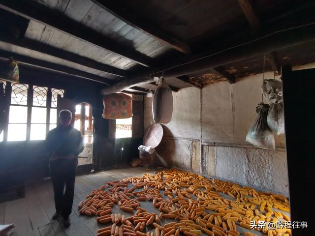 寻找一个空中阁楼躲匪洞堡，一栋150多年历史的深宅大院