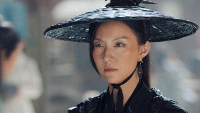 明明同一人，演完《朝雪录》演《一笑随歌》，她变丑差点认不出
