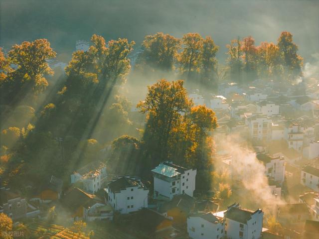 11月中旬-12月中旬，适合去的7个赏秋胜地，秋意渐浓，秋景斑斓