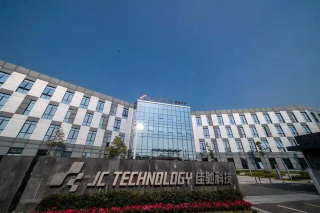中国破局！全球首个太空计算星座正式常态化商用