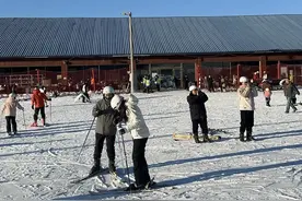 滑雪必备的头盔怎么选?图片