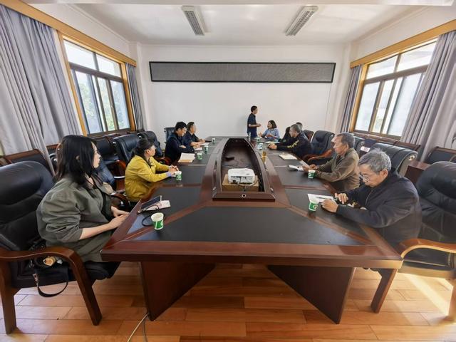 昆明市社科院到大理调研徐霞客文化