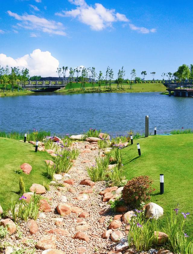 上海人的周末逃离计划！崇明岛2天1晚玩法，吸氧、赏花、吃湖鲜！