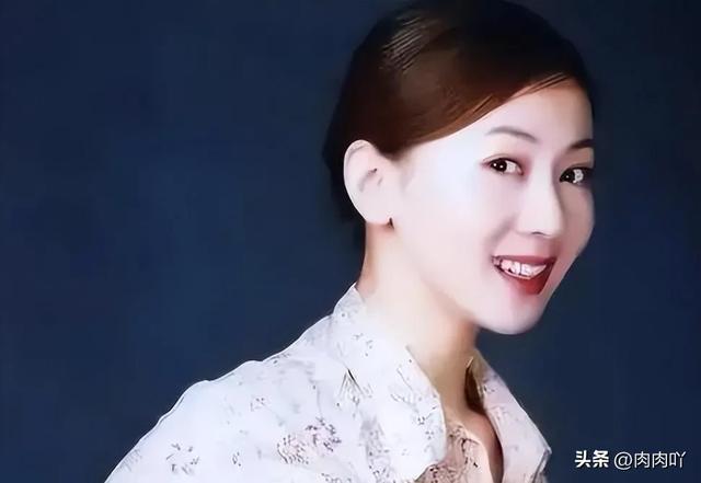 22年前那本轰动全国的写真集，她后悔了吗？